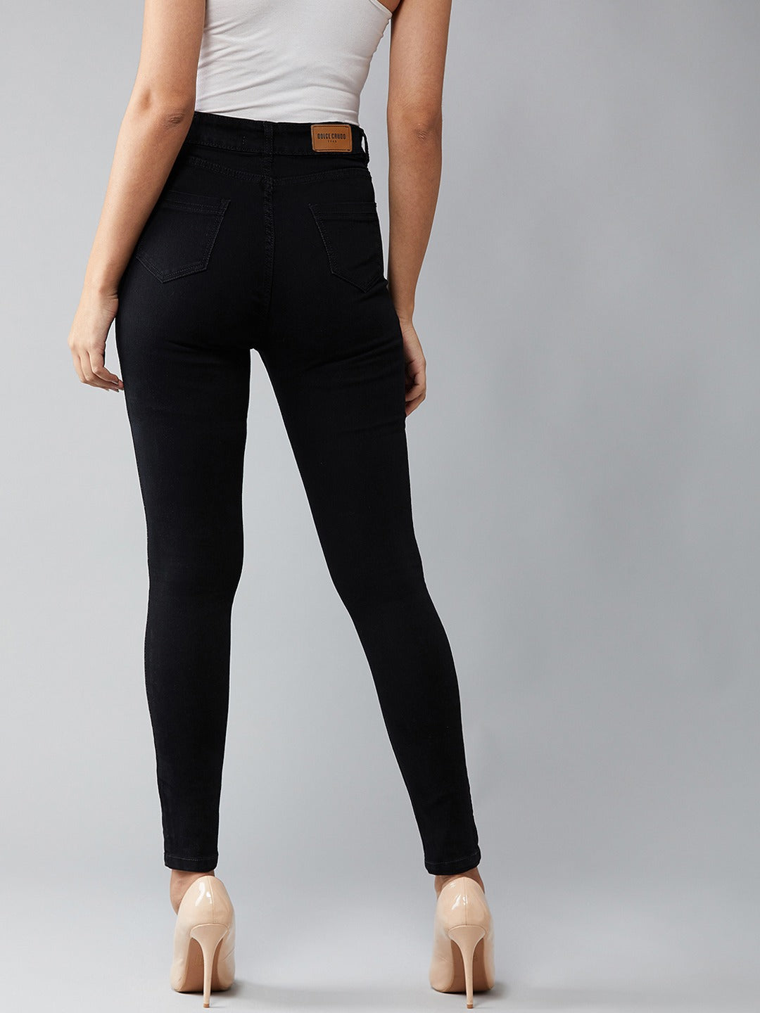 Women Black Skinny Fit High-Rise Clean Look Stretchable Jeans