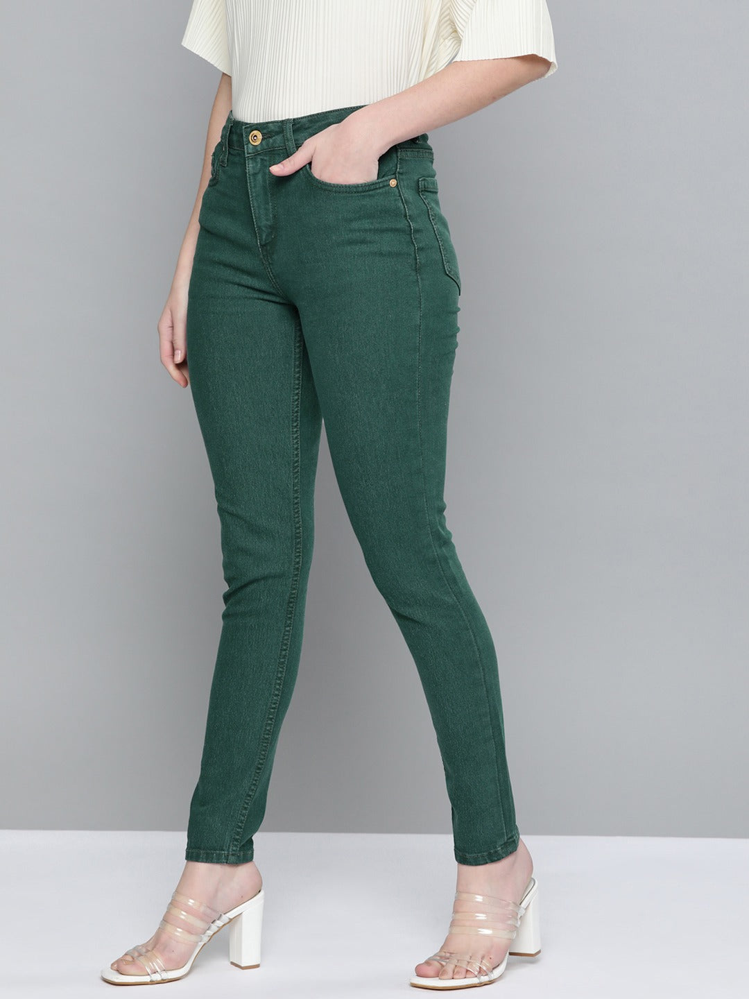 Women Skinny Fit Solid Stretchable Jeans