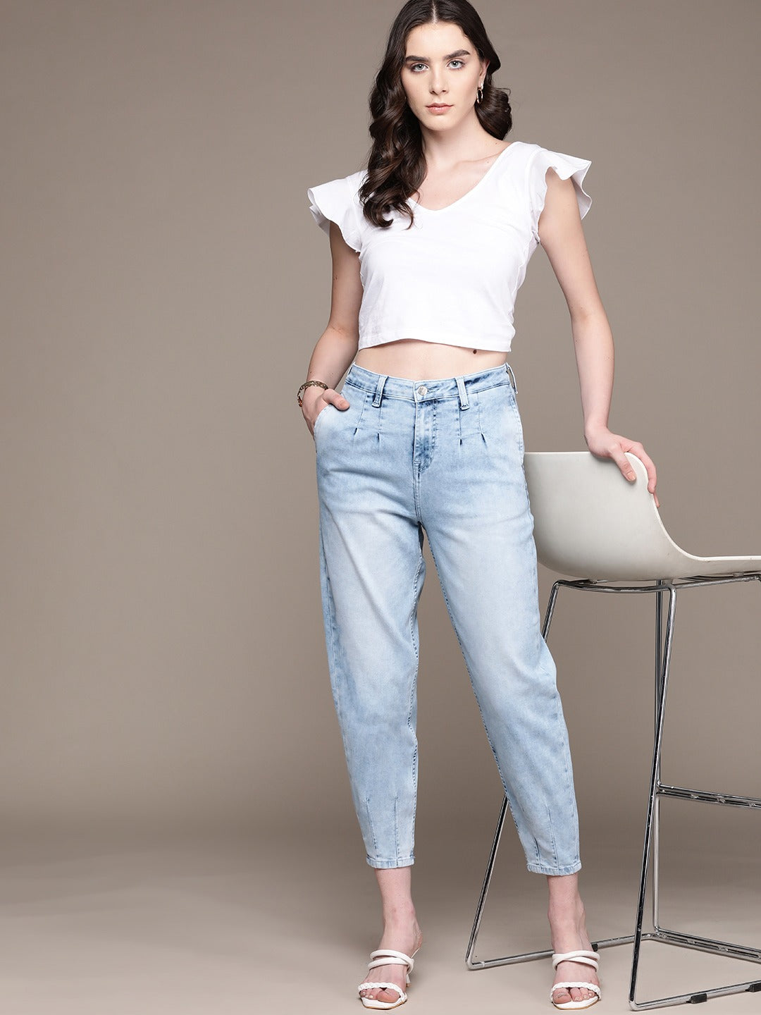 Women Indigo Denim Daze High-Rise Heavy Fade Mom Fit Stretchable Jeans