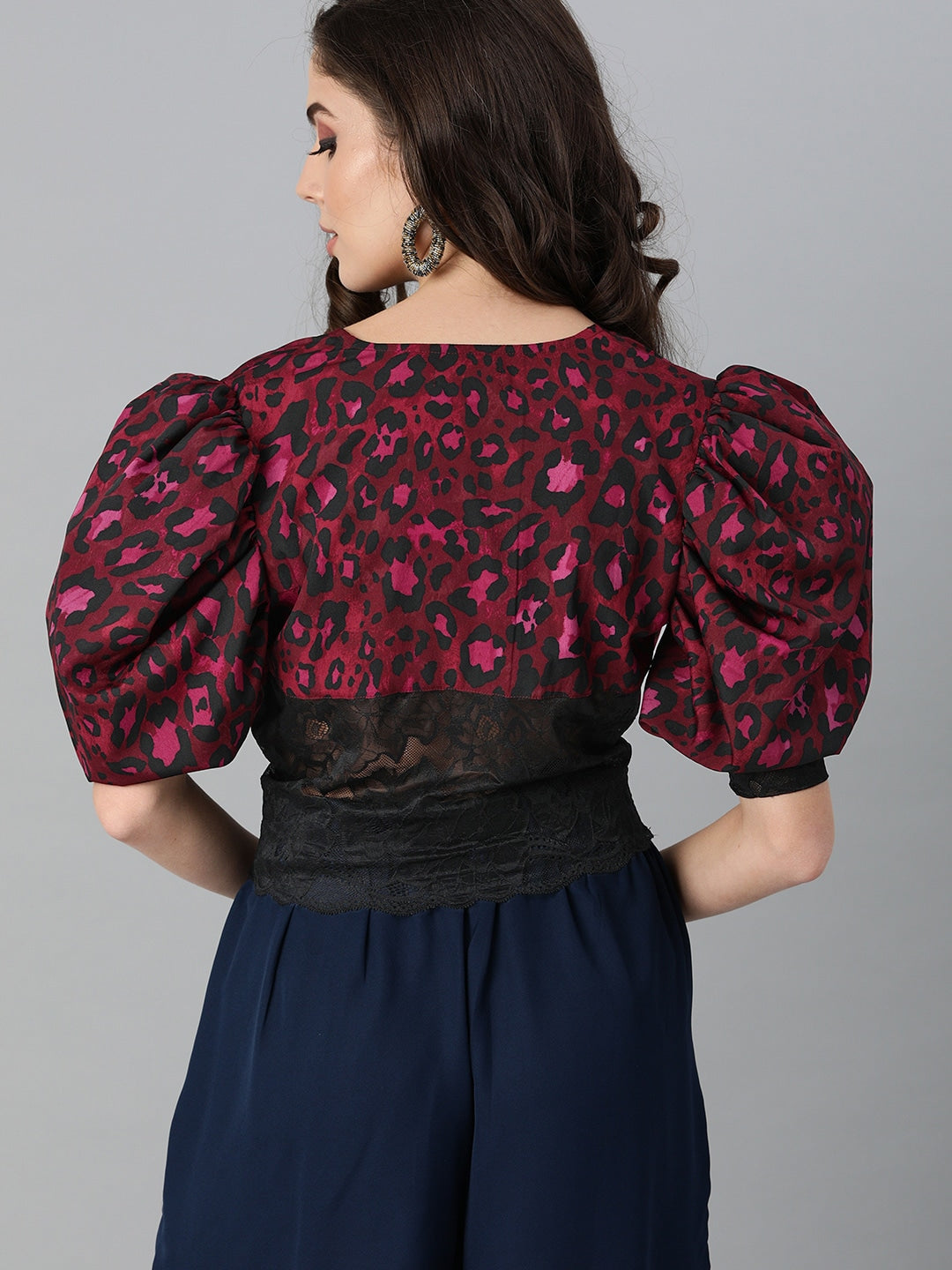 Kassually Burgundy & Black Animal Printed Puff Sleeves Regular Crop Top
