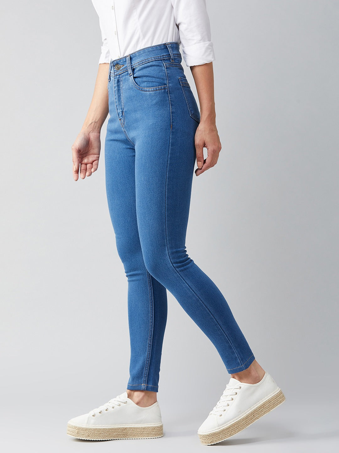 Women Blue Skinny Fit High-Rise Clean Look Stretchable Jeans
