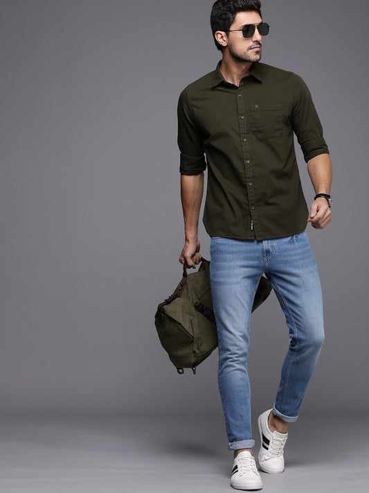 Men Slim Fit Solid Opaque Pure Cotton Casual Shirt With Chest Pocket