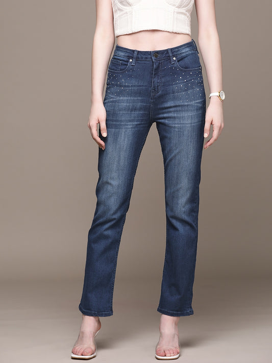 Women Denim Daze Straight Fit Mid-Rise Light Fade Stretchable Jeans
